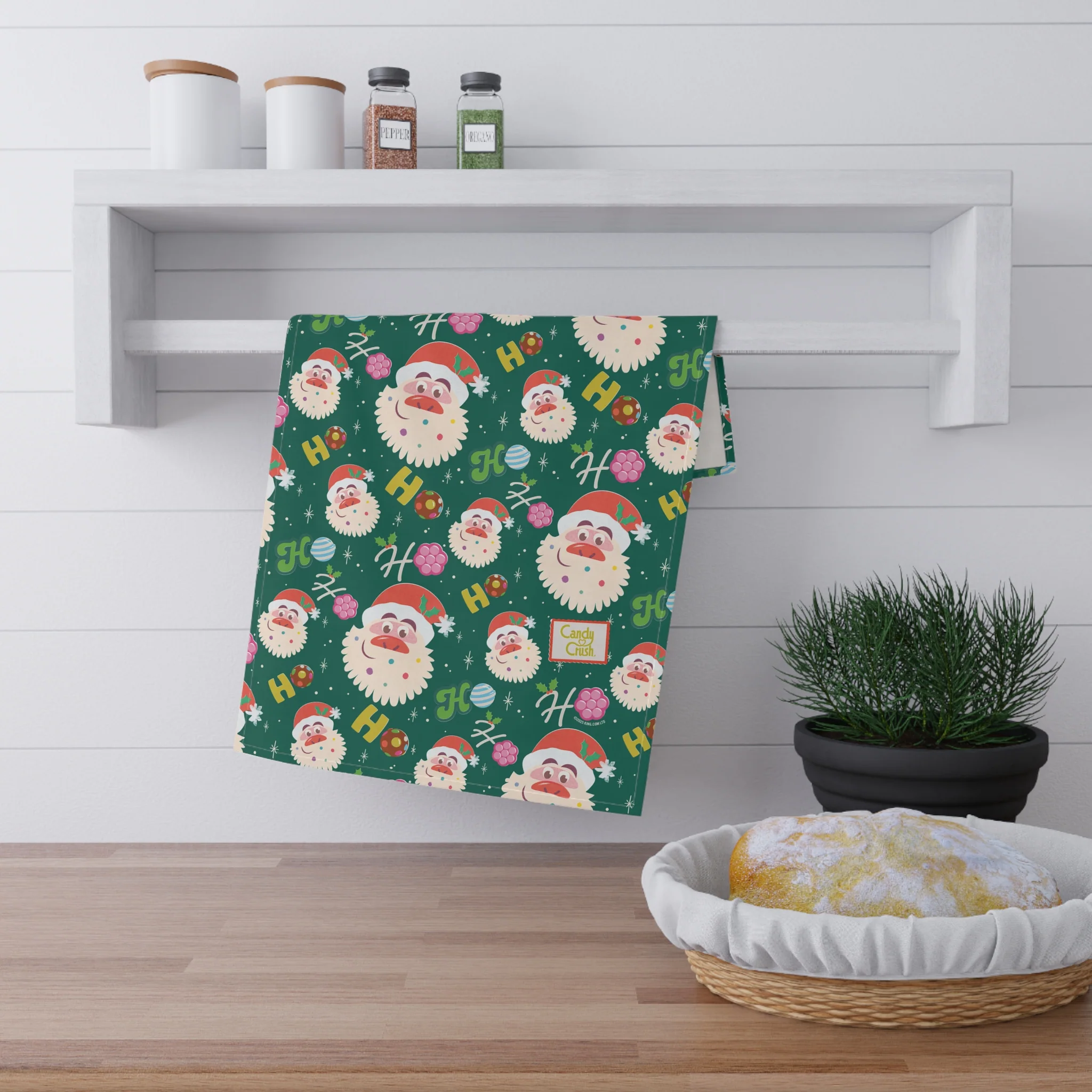 Candy Crush Kitchen Towel Holiday - Image 3